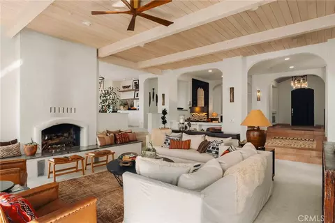 Living - 3 Hill Oak Cmns, Chico, CA 95928 photo 3 of 11