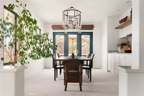 Dining - 3 Hill Oak Cmns, Chico, CA 95928 photo 3 of 4