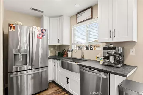 Kitchen - 386 L, Biggs, CA 95917 photo 2 of 3