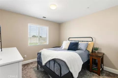 Bedroom - 386 L, Biggs, CA 95917 photo 3 of 5