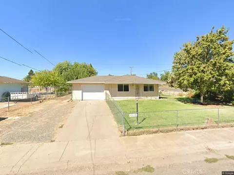1208 Feather, Oroville, CA 95965