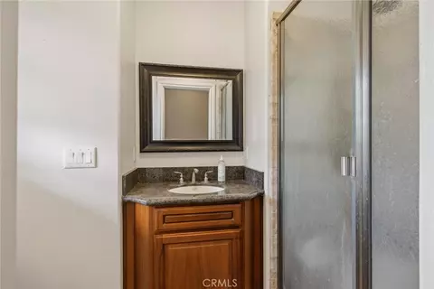 Bath - 10197 Lott Rd, Durham, CA 95938 photo 4 of 5