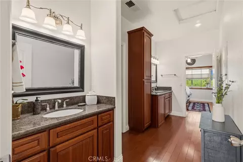 Entry Way - 10197 Lott Rd, Durham, CA 95938 photo 9 of 12