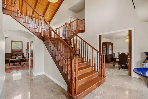 Entry Way - 10197 Lott Rd, Durham, CA 95938 photo 3 of 12