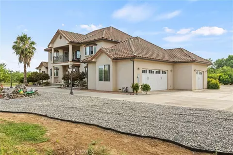 Exterior - 10197 Lott Rd, Durham, CA 95938 photo 10 of 10