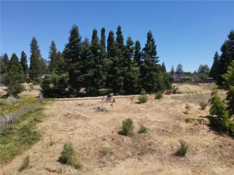 1371 Orput, Paradise, CA 95969