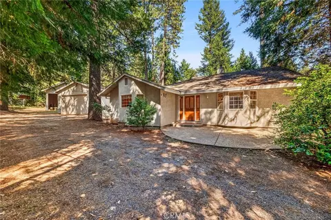 6463 Hollywood, Magalia, CA 95954