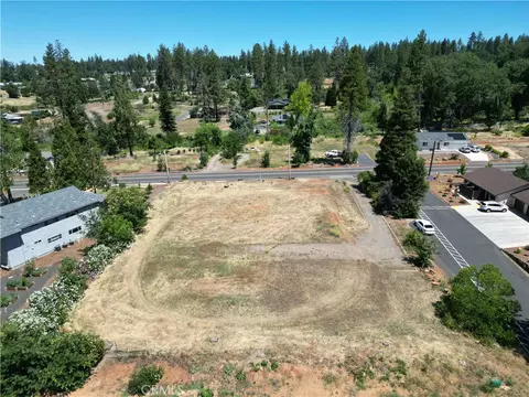 1246 Elliott Rd, Paradise, CA 95969