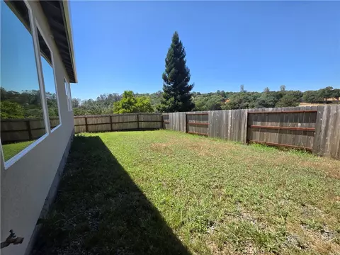 Exterior - 1 Stepping Stone Ct, Oroville, CA 95966 photo 3 of 10