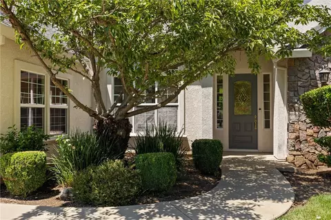 Exterior - 424 Windham Way, Chico, CA 95973 photo 7 of 9