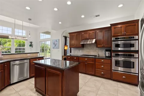 Kitchen - 424 Windham Way, Chico, CA 95973 photo 9 of 9