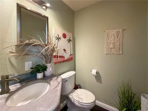 Bath - 1103 Downing, Chico, CA 95926 photo 1 of 2