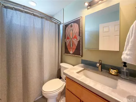 Bath - 1103 Downing, Chico, CA 95926 photo 2 of 2
