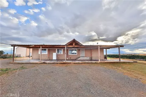5180 Huggins Rd, Corning, CA 96021