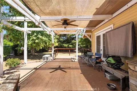 Exterior - 9857 Lott Rd, Durham, CA 95938 photo 3 of 8