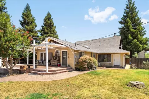 Exterior - 9857 Lott Rd, Durham, CA 95938 photo 4 of 8