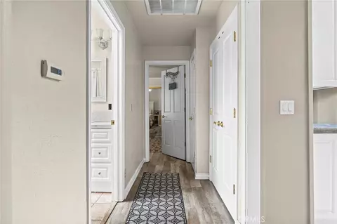 Entry Way - 9857 Lott Rd, Durham, CA 95938 photo 2 of 4