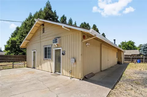 Exterior - 9857 Lott Rd, Durham, CA 95938 photo 8 of 8