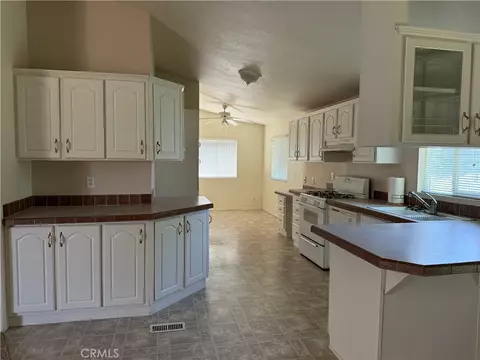 22576 Finnell Ave, Corning, CA 96021 photo 4