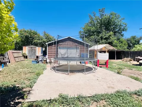 Exterior - 5524 E Commercial, Chico, CA 95973 photo 18 of 24