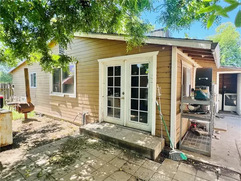Exterior - 5524 E Commercial, Chico, CA 95973 photo 12 of 24