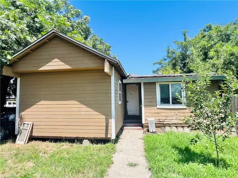 Exterior - 5524 E Commercial, Chico, CA 95973 photo 2 of 24