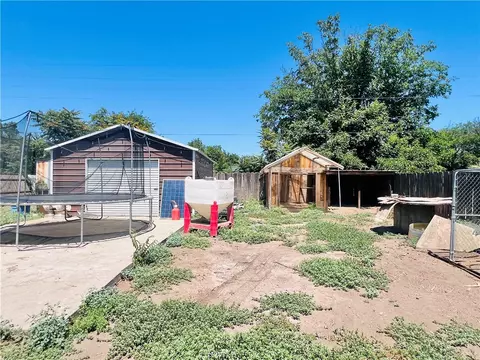 Exterior - 5524 E Commercial, Chico, CA 95973 photo 19 of 24