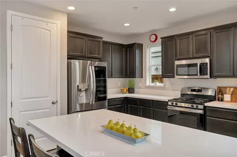 Kitchen - 23 Bentwater Loop, Chico, CA 95973 photo 4 of 4