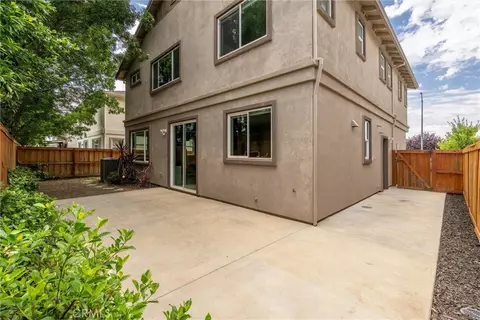 Exterior - 23 Bentwater Loop, Chico, CA 95973 photo 4 of 7