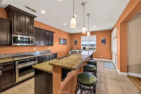 Kitchen - 69 Abbott Cir, Chico, CA 95973 photo 2 of 7
