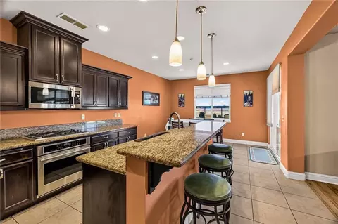 Kitchen - 69 Abbott Cir, Chico, CA 95973 photo 1 of 7