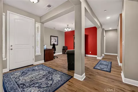 Entry Way - 69 Abbott Cir, Chico, CA 95973 photo 1 of 13