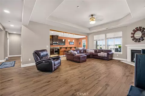 Living - 69 Abbott Cir, Chico, CA 95973 photo 2 of 3
