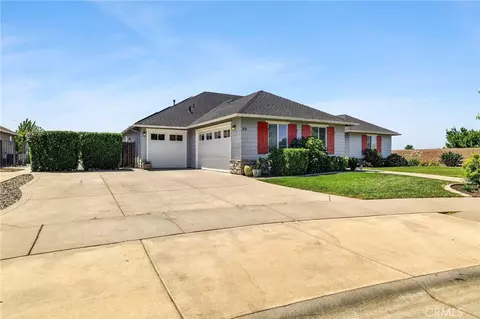 Exterior - 69 Abbott Cir, Chico, CA 95973 photo 9 of 11