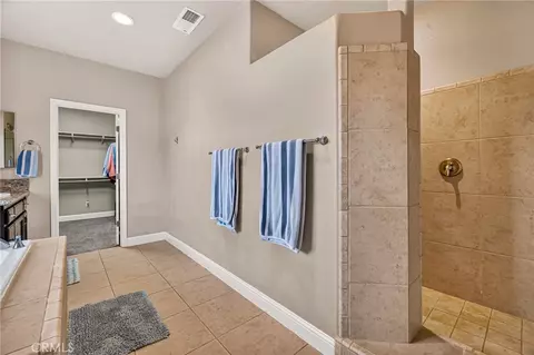 Entry Way - 69 Abbott Cir, Chico, CA 95973 photo 7 of 13