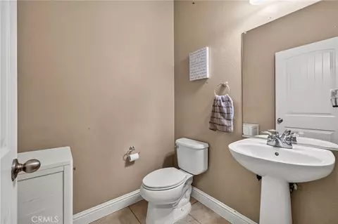 Entry Way - 69 Abbott Cir, Chico, CA 95973 photo 9 of 13