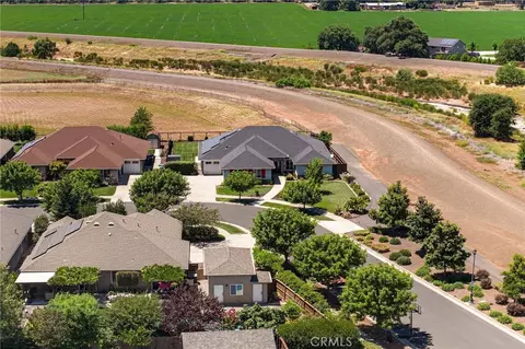 View/Area - 69 Abbott Cir, Chico, CA 95973 photo 2 of 7