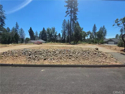 6208 Salk Ct, Magalia, CA 95954