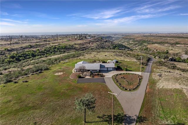 3070 Royal Meadow Ln, Paradise, CA 95969
