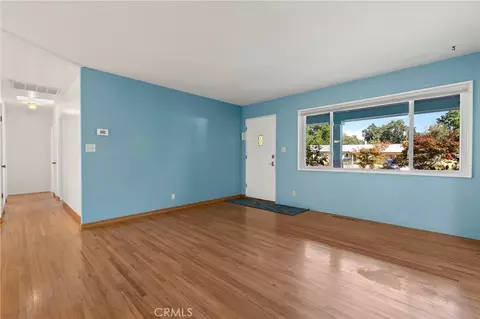 Living - 18 Joy, Chico, CA 95926 photo 3 of 8