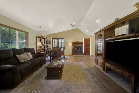 Living - 1880 Inghram, Corning, CA 96021 photo 1 of 2