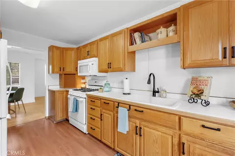 Kitchen - 1450 Walnut, Red Bluff, CA 96080 photo 2 of 2