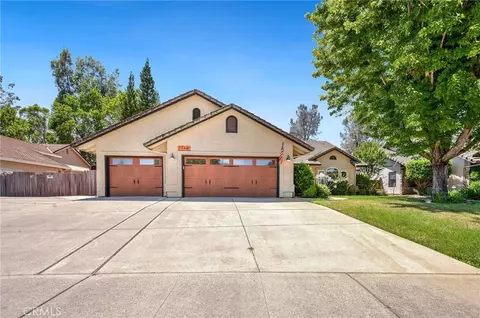 1740 Vinson Dr, Redding, CA 96003