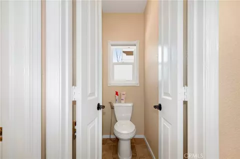 Entry Way - 1740 Vinson Dr, Redding, CA 96003 photo 4 of 4