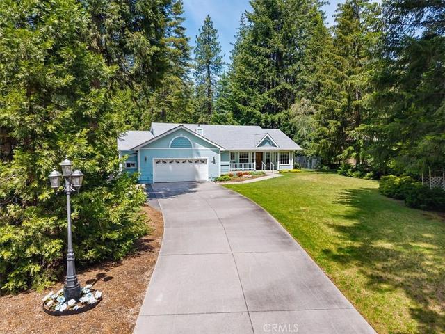 521 Pony Trl, Mount Shasta, CA 96067