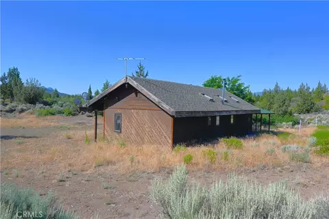Exterior - 7021 Quarry Rd, Weed, CA 96094 photo 5 of 6