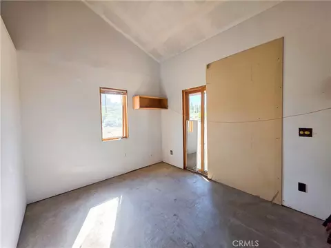 Bedroom - 7021 Quarry Rd, Weed, CA 96094 photo 1 of 4