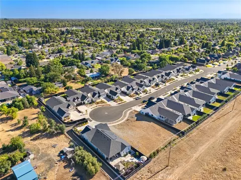 11 Harkness Ct, Chico, CA 95973 photo 9