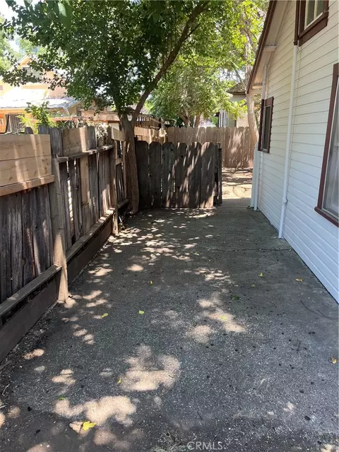 Exterior - 1326 Mulberry, Chico, CA 95928 photo 18 of 19