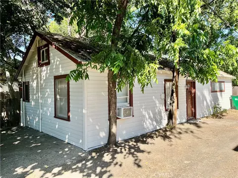 Exterior - 1326 Mulberry, Chico, CA 95928 photo 6 of 17